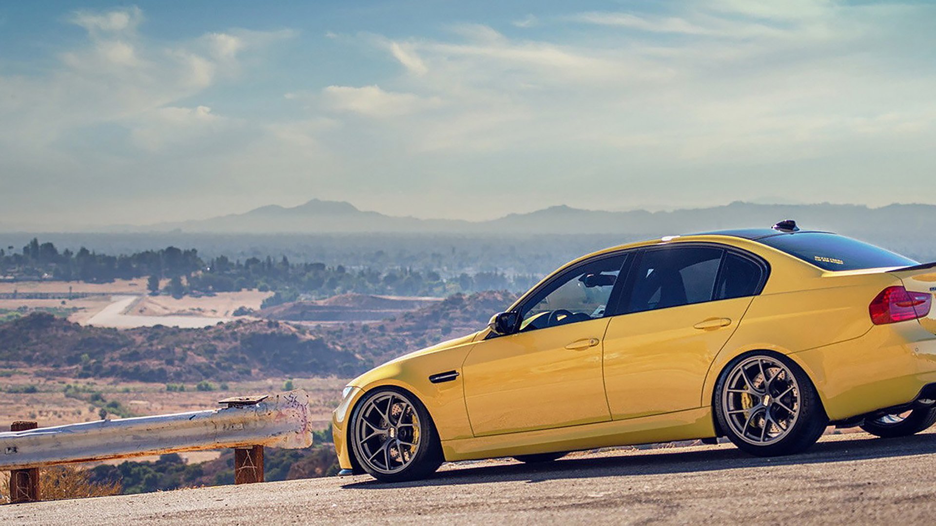 世俱杯2025赛程-《太阳管理层评估球队阵容，考虑引援补强》，太阳队球员阵容