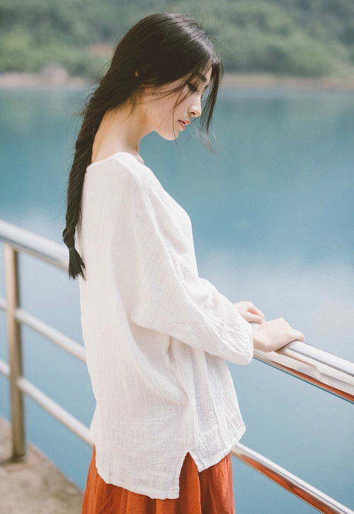 世俱杯官方-悉尼国年轻球员迅速成长，悉尼fc主力队员